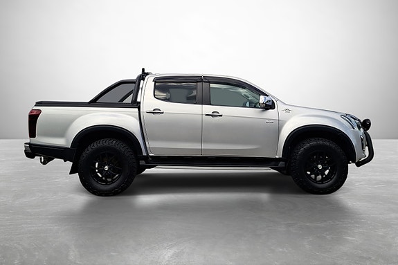 Isuzu D-max 8 of 30