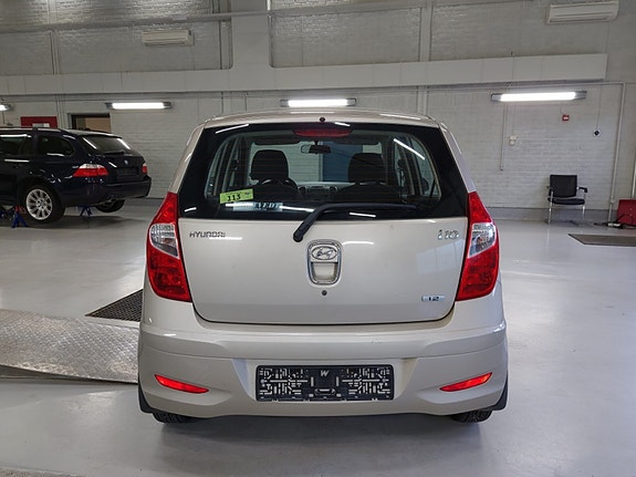 Hyundai i10 5 of 5