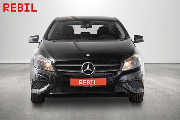Mercedes-Benz A-Klasse 3 of 5