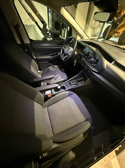 Volkswagen Caddy 8 of 9