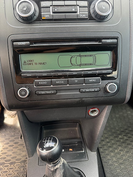 Volkswagen Touran 9 of 20