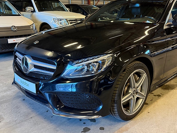 Mercedes-Benz C-Klasse 3 of 5