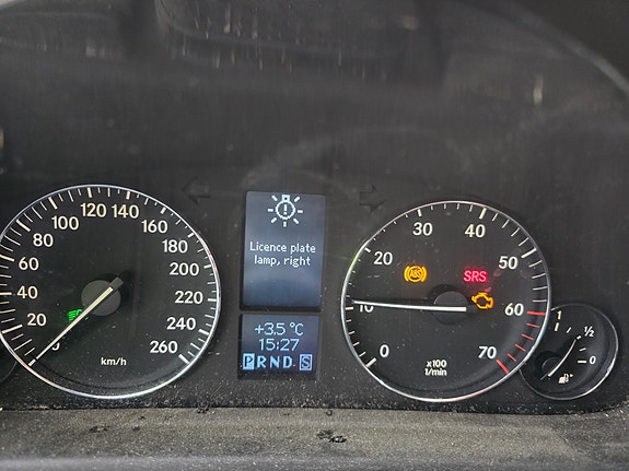 Mercedes-Benz C180 5 of 5