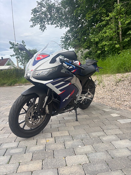 Aprilia RS 125 9 of 15