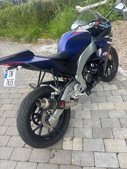 Aprilia RS 125 14 of 15