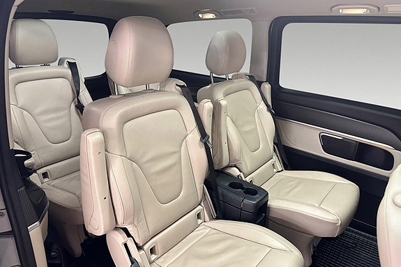 Mercedes-Benz V250 d 11 of 22