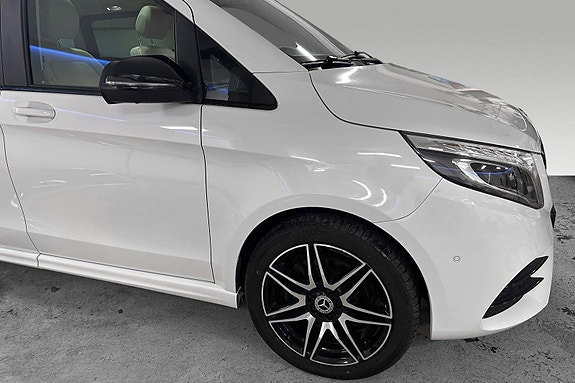 Mercedes-Benz V250 d 19 of 22