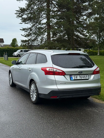 Ford Focus 4 of 5