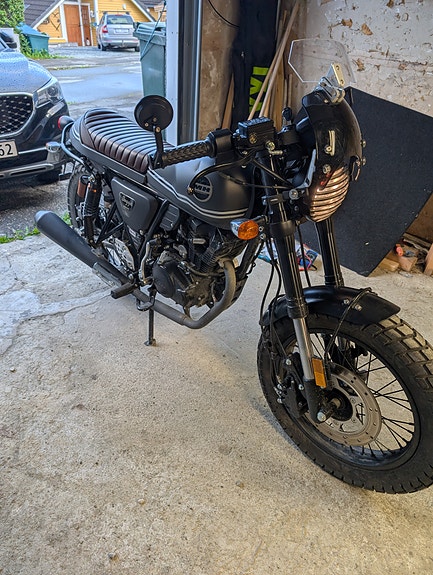 Motorhispania Bogga 125 4 of 5