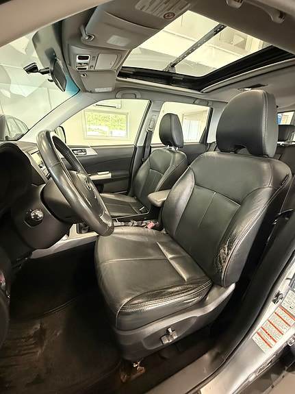 Subaru Forester 7 of 16