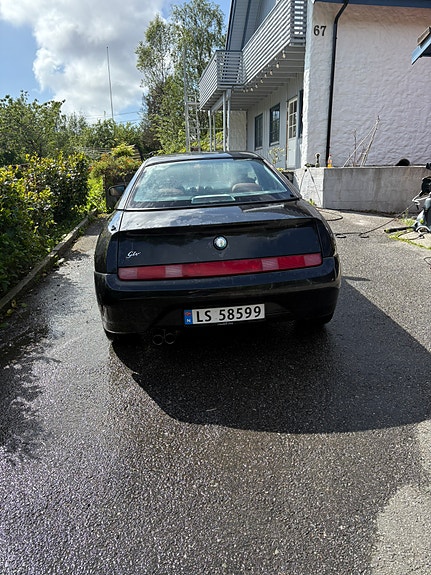 Alfa Romeo GTV 5 of 5