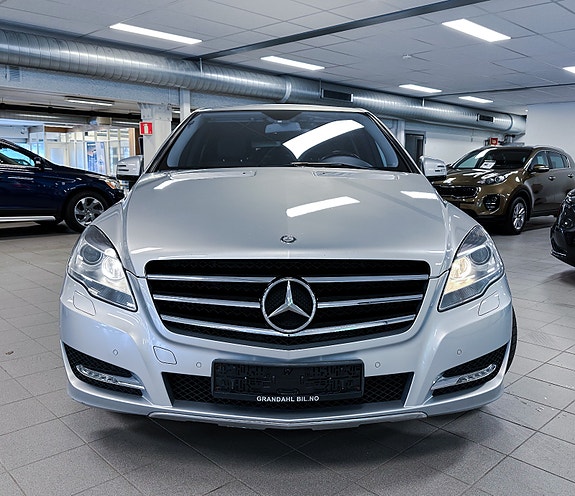 Mercedes-Benz R-Klasse 4 of 5