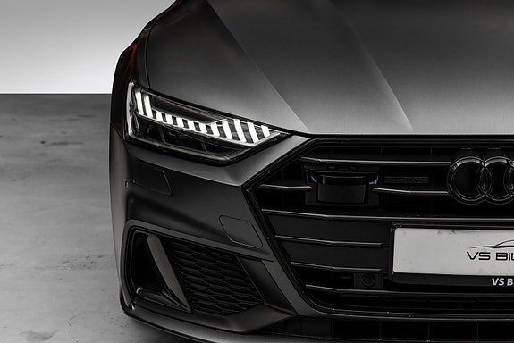 Audi A7 2 of 5