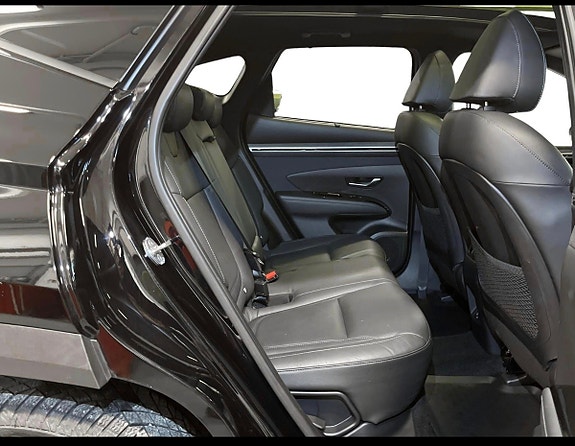 Hyundai Tucson 21 of 30