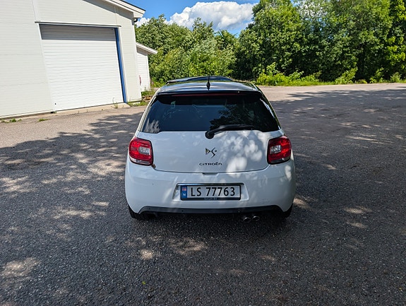 Citroen DS3 6 of 17