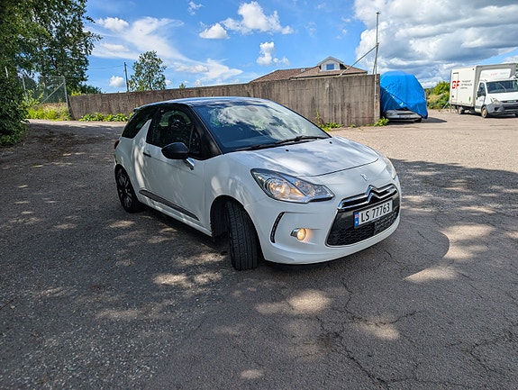 Citroen DS3 3 of 17
