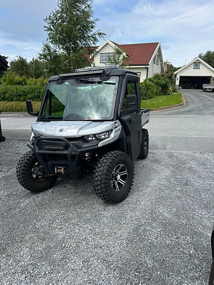 Can-Am Traxter XU HD8 2 of 5