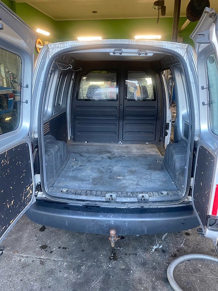 Volkswagen Caddy 7 of 10