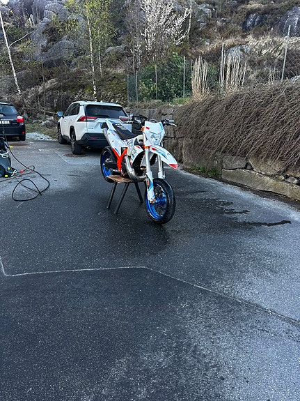 KTM 300 EXC 5 of 5