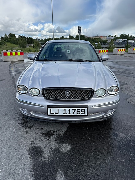 Jaguar X-TYPE 5 of 30