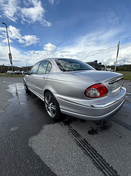 Jaguar X-TYPE 11 of 30