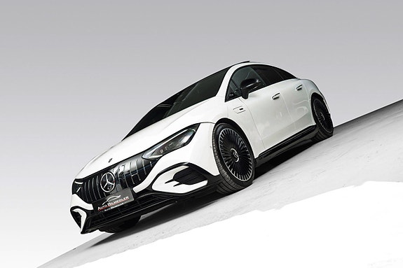 Mercedes-Benz EQE43 4 of 5