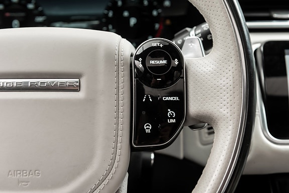 Land Rover Range Rover Velar 22 of 30