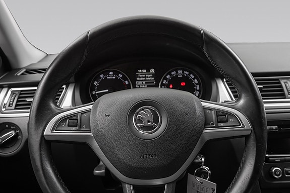 Skoda Rapid Spaceback 15 of 25