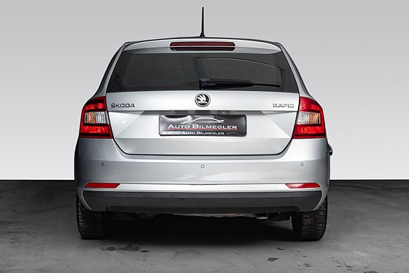 Skoda Rapid Spaceback 6 of 25