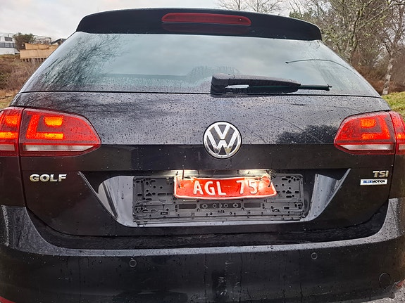 Volkswagen Golf VII 12 of 20