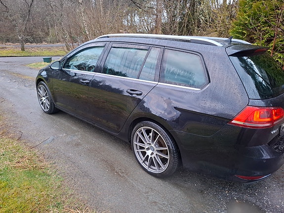 Volkswagen Golf VII 6 of 20