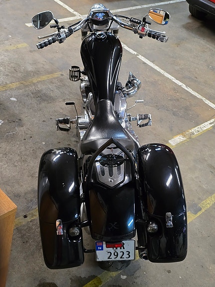 Honda VT 1300 CXA 5 of 27