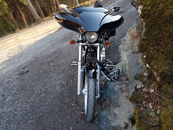 Honda VT 1300 CXA 18 of 27