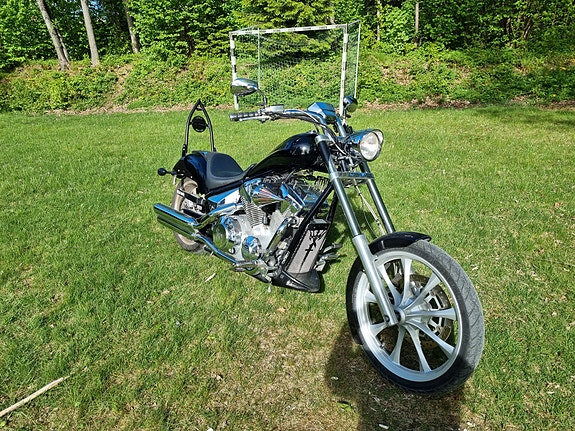 Honda VT 1300 CXA 11 of 27