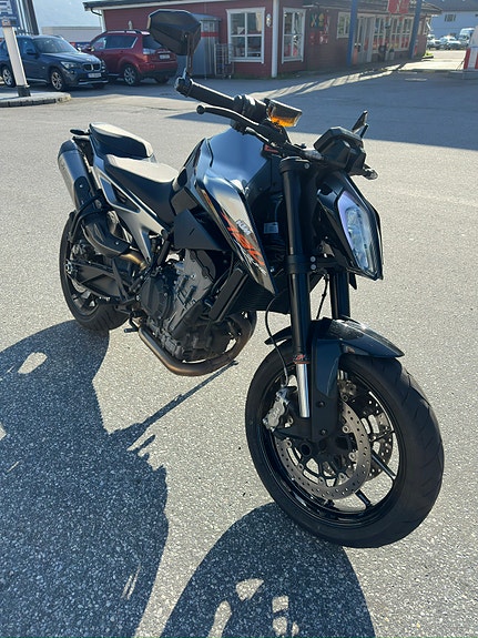 KTM 790 Duke