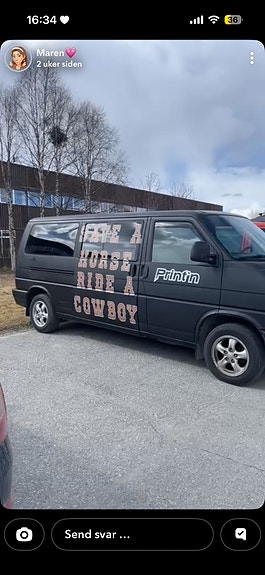 Volkswagen Caravelle 13 of 14