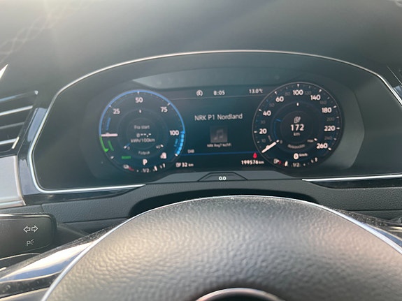 Volkswagen Passat 4 of 10