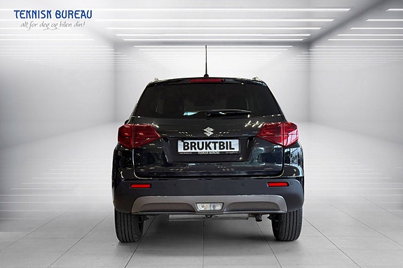 Suzuki Vitara 8 of 27