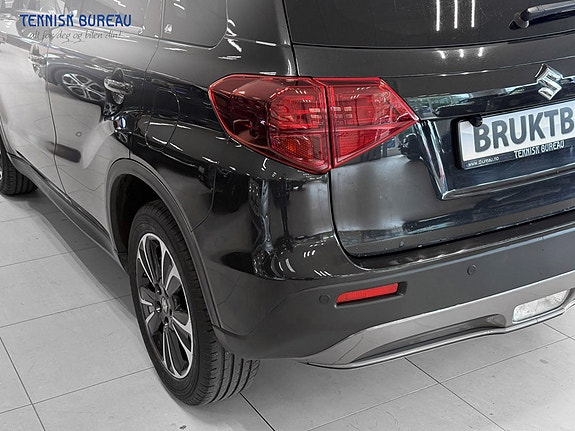 Suzuki Vitara 10 of 27