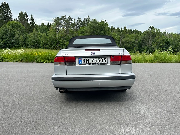 Saab 9-3 4 of 5