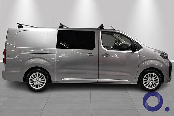 Peugeot e-Expert 4 of 16