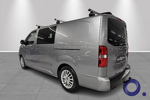 Peugeot e-Expert 6 of 16