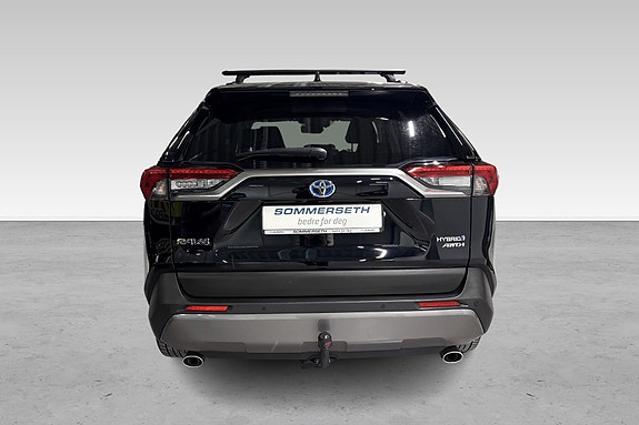 Toyota RAV4 8 hos Sommerseth