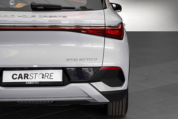 BYD Atto 3 8 of 24
