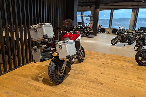 Ducati Multistrada 1200 Enduro 3 of 5