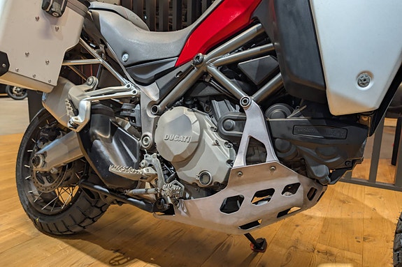 Ducati Multistrada 1200 Enduro 5 of 5
