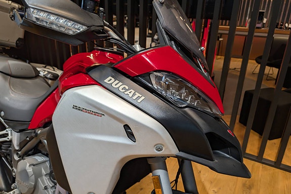 Ducati Multistrada 1200 Enduro 6 of 12