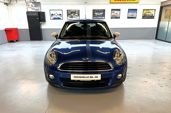 MINI One 8 of 25