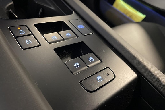 Hyundai Ioniq 6 14 of 25