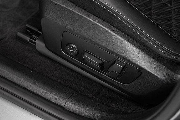 BMW iX2 29 of 30